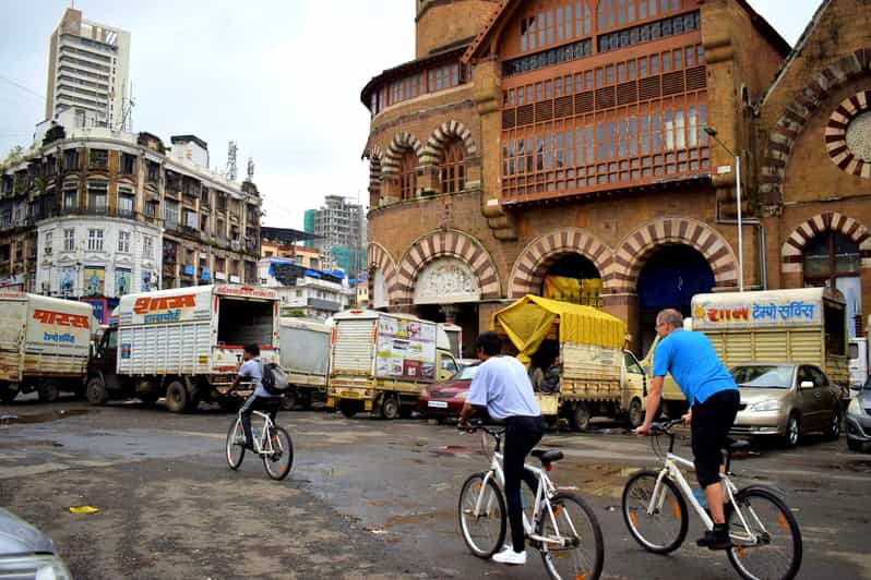 Mumbai Morning Marine Drive Bicycle Tour with Breakfast GetYourGuide