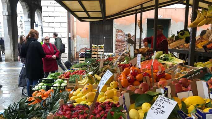 venice local market tour and homemade cooking class