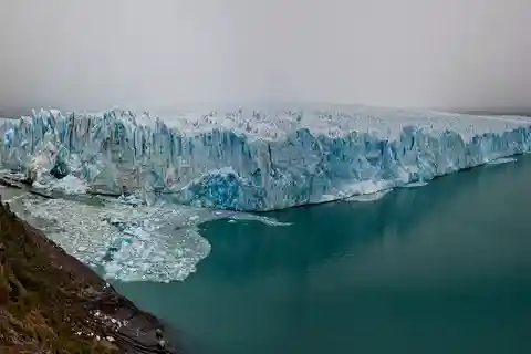 Full Day Perito Moreno Glacier with Nautical Safari