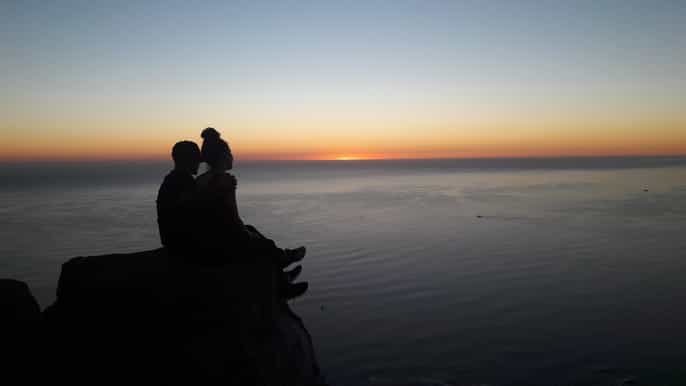 cape town lions head sunset hike