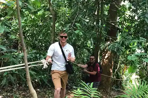 Visite des temples et trekking dans la jungle avec déjeuner à la ferme