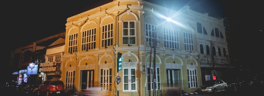 Visite du patrimoine culturel de la vieille ville avec dîner