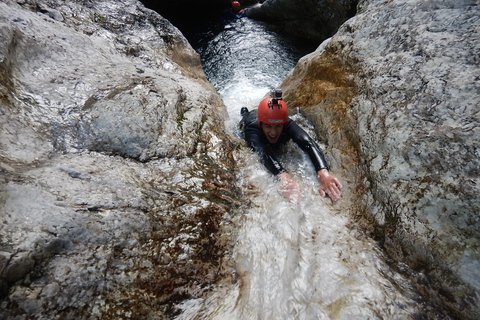 Bovec: Aufregende Canyoning-Tour in der Sušec-Schlucht