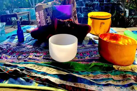 Kauai: Domenica speciale Sound Healing Restorative Yoga
