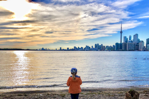 Toronto: Recorrido panorámico de 3 horas en bicicleta con guíaExcursión de 3 horas en bicicleta: Puerto, Isla y Destilería Histórica