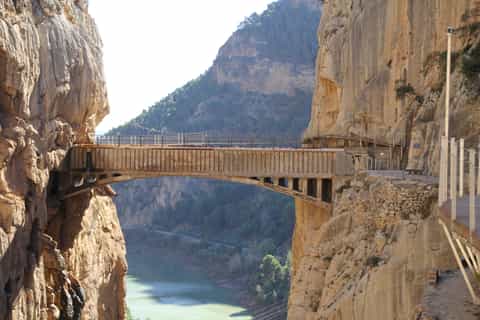 Group walking Caminito del Rey with official guide