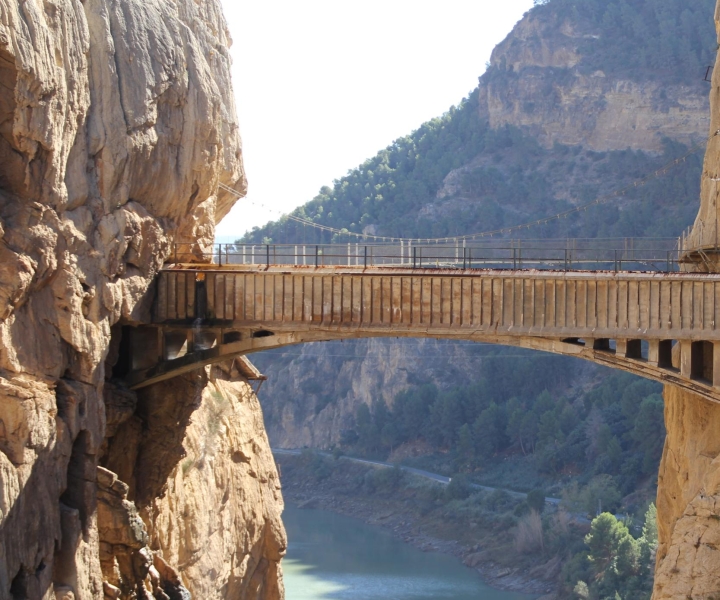 Caminito del Rey: Tour With Official Guide and Drink