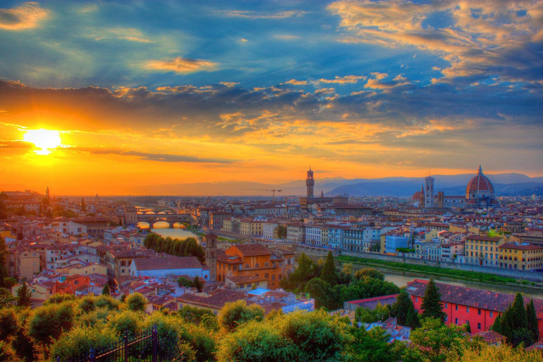 Florence: Tuscany Tour with Siena, San Gimignano, and PisaEnglish Guided Tour