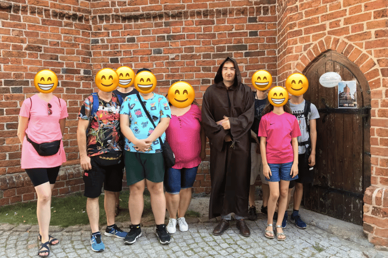 Gdańsk: Old Town Walking Tour with a Monk Guide Gdańsk: Old Town Walking Tour with a Monk Guide in Polish