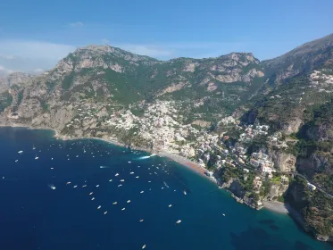 Ab Salerno: Private Bootstour entlang der Amalfiküste
