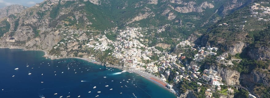 Salerne : Excursion en bateau privé sur la côte amalfitaine