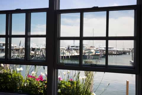 The Hamptons, Sag Harbor & Outlet Shopping Day Trip from NYC