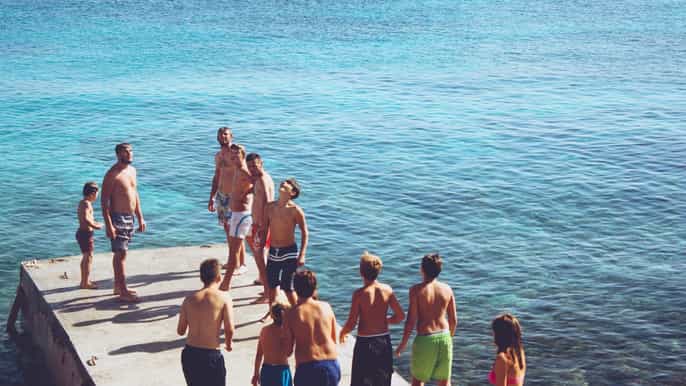 from mykonos paradise beach boat trip