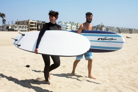 Los Angeles: 2-hour Private Surfing Lesson