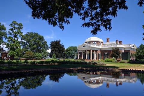 DC: Private Day Trip to Thomas Jefferson’s Monticello Estate