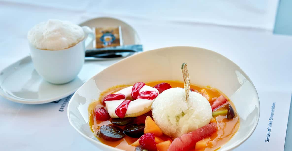 Lucerne: 2-Hour Gourmet Lunch Cruise on Lake Lucerne