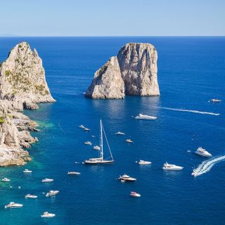 From Amalfi: Day Trip to Capri by Private Boat with Drinks