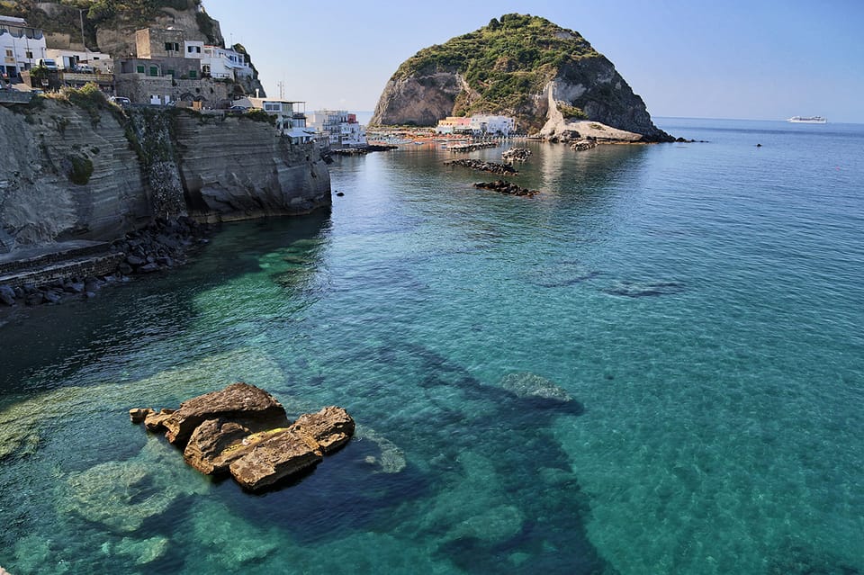 Excursion En Bateau De Naples Aux Les Ischia Et Procida Getyourguide