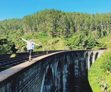 Ella: Little Adam's Peak and Nine Arch Bridge Half-Day Tour