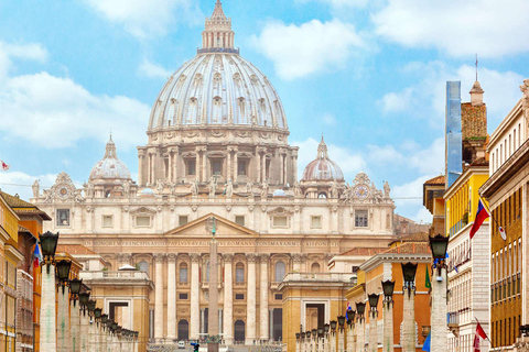 Vatican, Sistine Chapel and St. Peter's Semi Private Tour Semi Private Tour with a maximum 12 people - Spanish