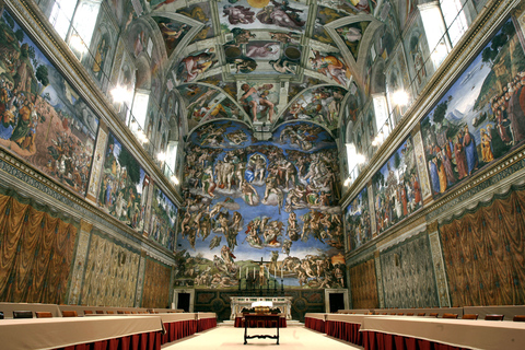 Vatican, Sistine Chapel and St. Peter's Semi Private Tour Semi Private Tour with a maximum 12 people - Spanish