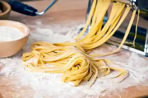 フィレンツェからサンジミニャーノ・ワイナリーでのパスタ教室