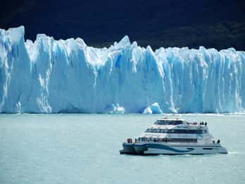 Glaciares Gourmet full-day cruise