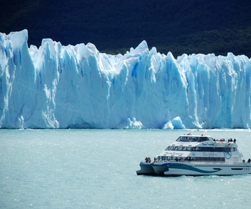 El Calafate: Glaciers Gourmet Experience - Full Day Cruise