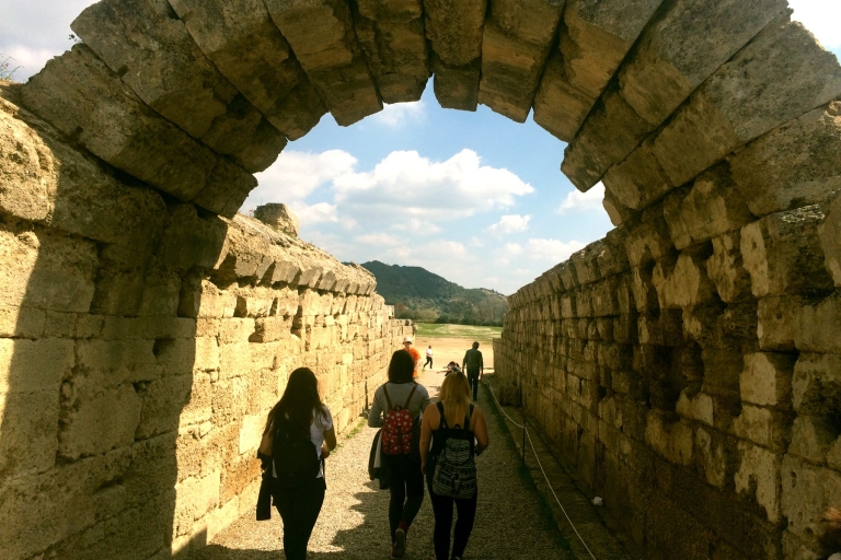 Z Aten: Prywatna całodniowa wycieczka po starożytnej OlimpiiOpcja standardowa