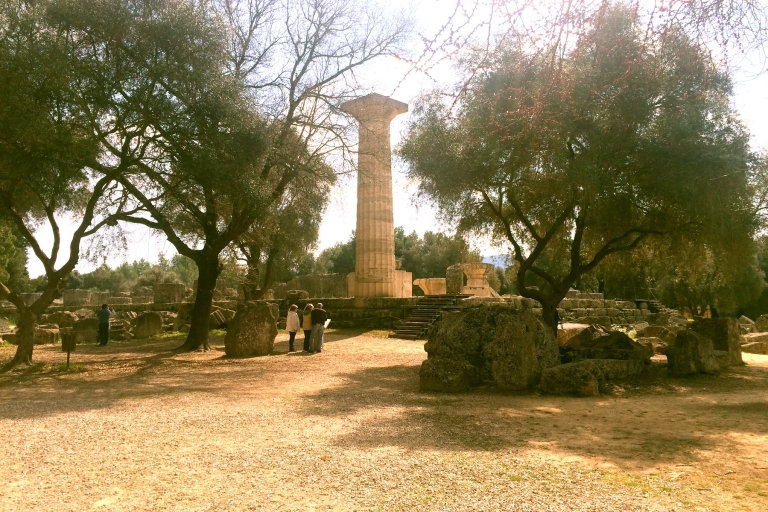 Z Aten: Prywatna całodniowa wycieczka po starożytnej OlimpiiOpcja standardowa