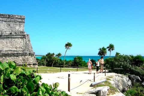 cenotes de tulum y dos ojos tour guiado de 5 horas