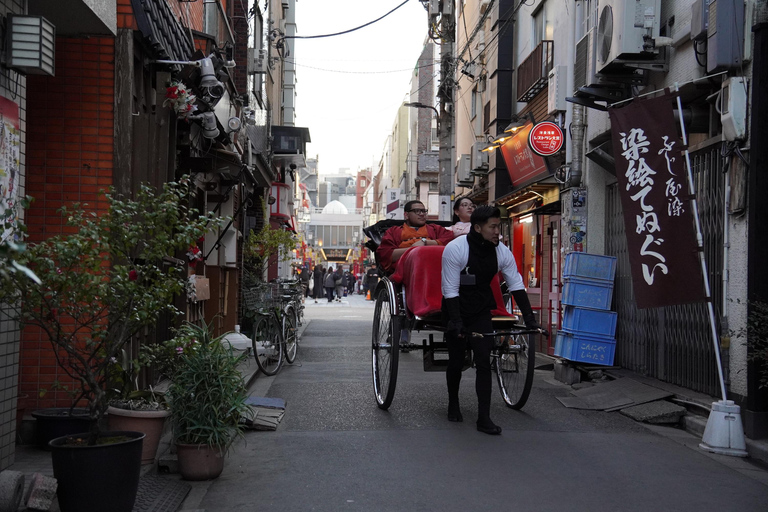 Tokyo: Asakusa Walking Tour, Local Guide & Snacks opt. Vegan