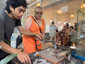 Aula de joalheria em Kuta Bali, com 7 gramas de prata pura