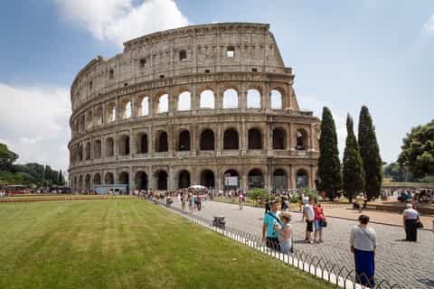 Private Colosseum & Roman Forum Tour with Hotel Pickup