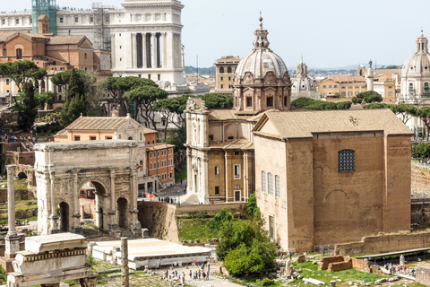 Tour privado del Coliseo y del Foro Romano con recogida en el hotel