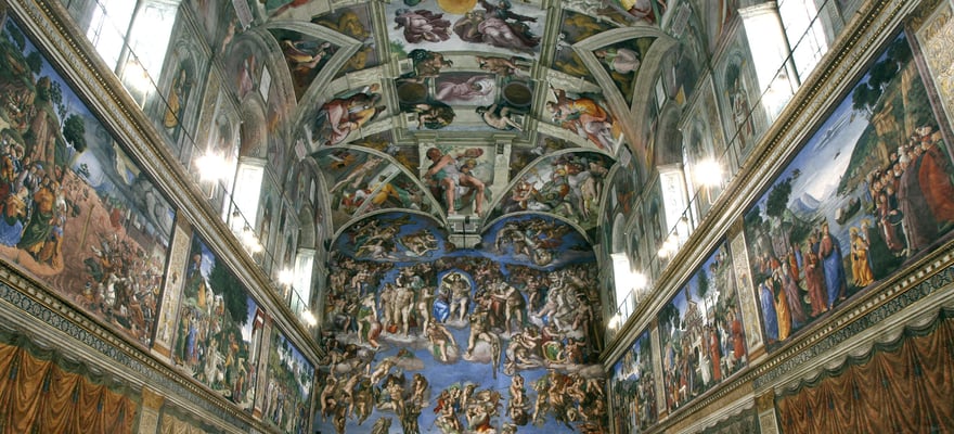 Fuente de la Barcaza Religión y espiritualidad lo MEJOR de 2023