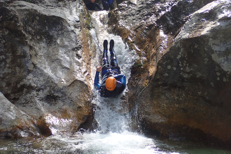 Bovec : Excursion passionnante de canyoning dans le canyon de Sušec