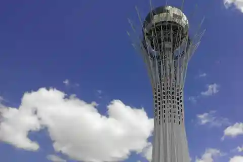 Von Almaty: 5-tägige Tour nach Astana mit Unterkunft