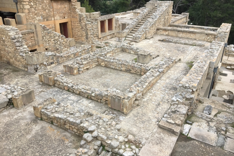 Héraklion: visite du palais et de la ville de Knossos avec visite du muséeVisite au départ du palais de Knossos à 09h00