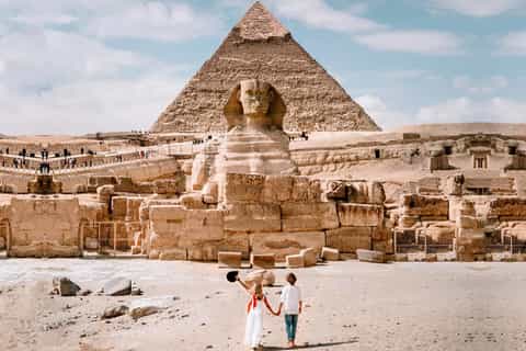 Cairo: Pyramid and Museum Tour with Entrance Fee Included