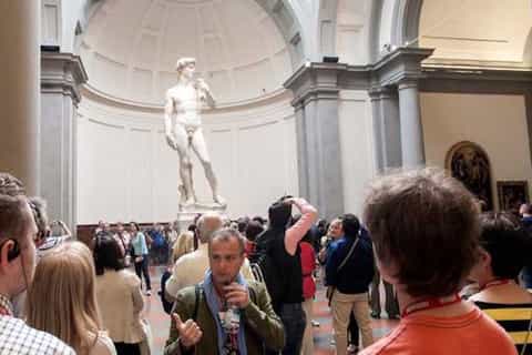 Florencia: Accademia Gallery Small Group Tour