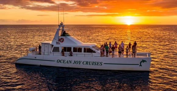 Oahu: Ultimate Snorkeling Sunset Cruise with Hawaiian Dinner