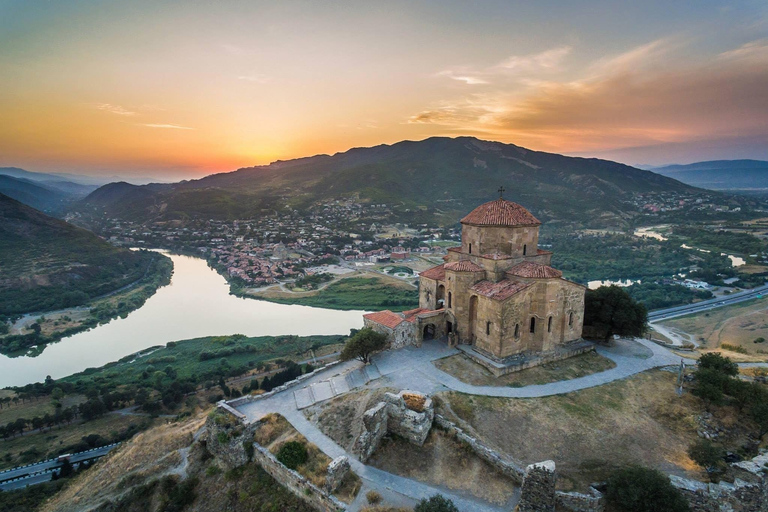 De Tbilissi: Tour Mtskheta, Gori, Uplistsikhe et Borjomi