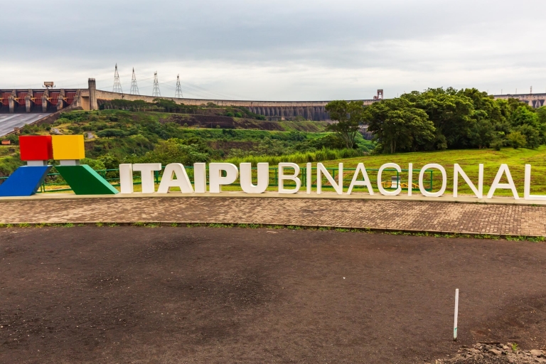 Foz do Iguaçu: Itaipu hydro-elektrische damOphalen bij hotels in Brazilië