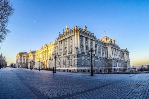 Koninklijk Paleis Madrid: vroege entree zonder rij, met gidsOchtendrondleiding in het Engels