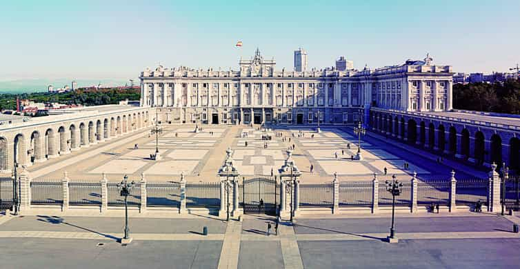 Skip-the-Line and Early-Entry Madrid Royal Palace Tour