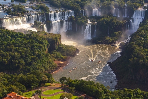 Puerto Iguazu: Iguazu Falls Boat Tour and Gran Aventura Pickup from hotels in Brazil
