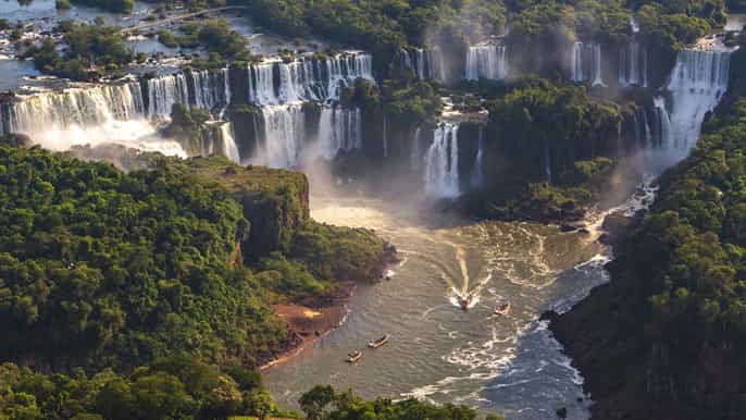 puerto iguazú crociera avventura alla cascate delliguazú