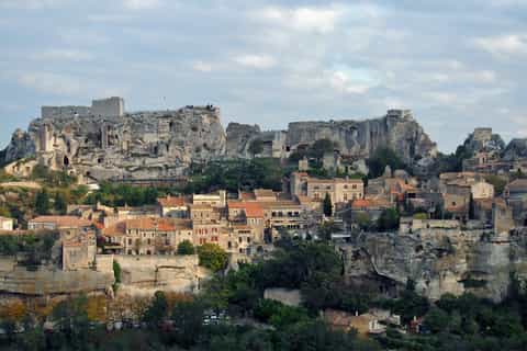 Avignon: Full-Day Roman & Medieval Provencal Heritage