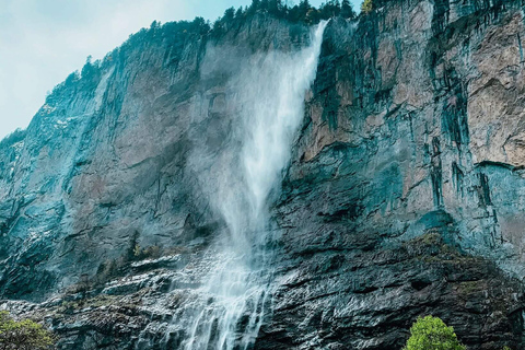 Interlaken: Lauterbrunnen Waterfall Tour with Pickup